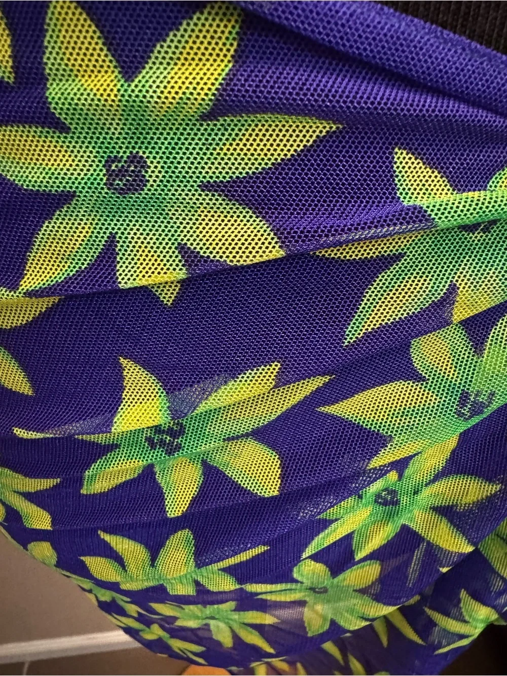 PACIFIC CONNECTIONS Sarong Swimsuit Coverup Skirt Hibiscus Floral Purple Green